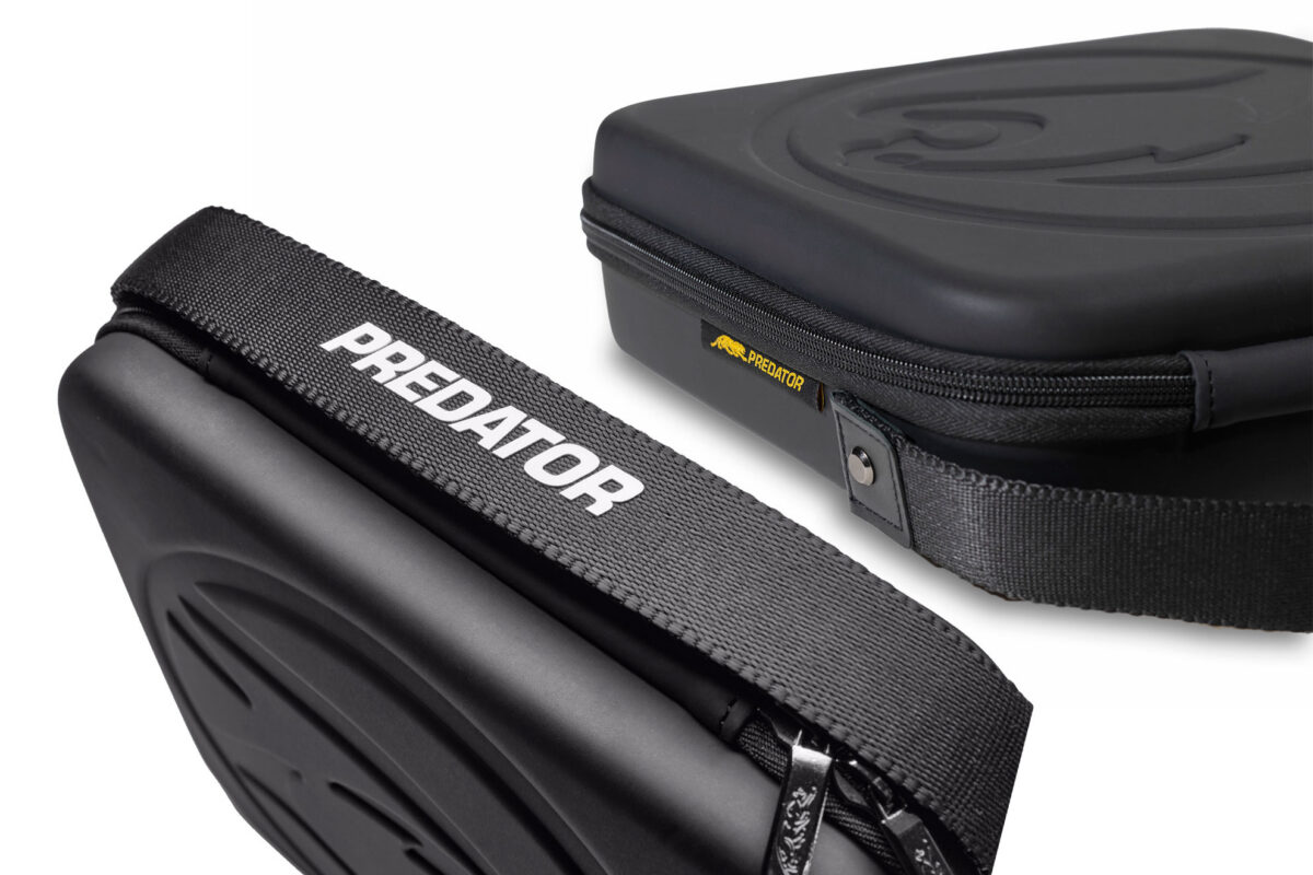 Predator-Pool-Ball-Carrying-Case-detail