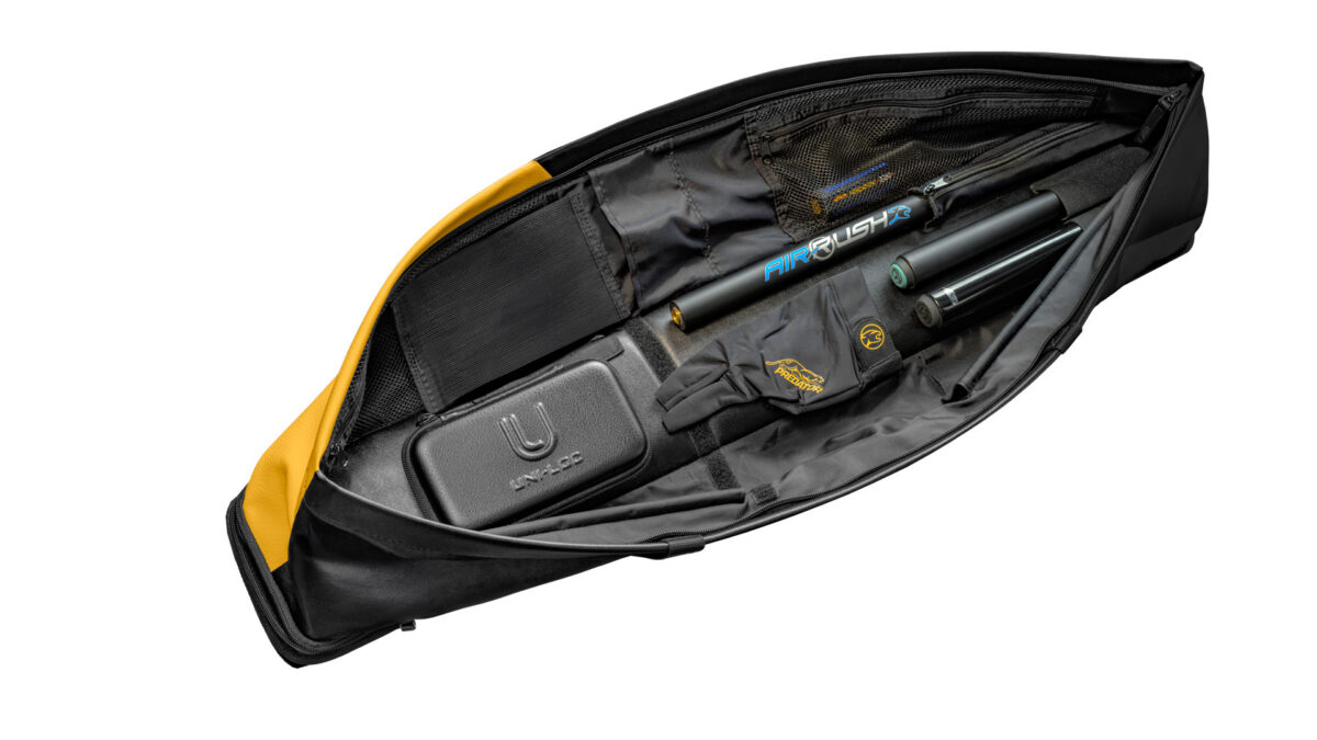 30047-Queuekoecher-Predator-Urbain-Black-Yellow-3x5-top-open Hard Case Predator URBAIN 3/5, Black/Yellow with shoulder strap